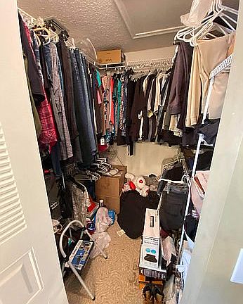 5th image of 8668 Tourmaline Blvd