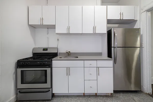 Rented by Compass | media 3