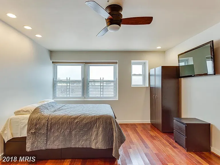 1512 Marion St NW #104 — Photo 6