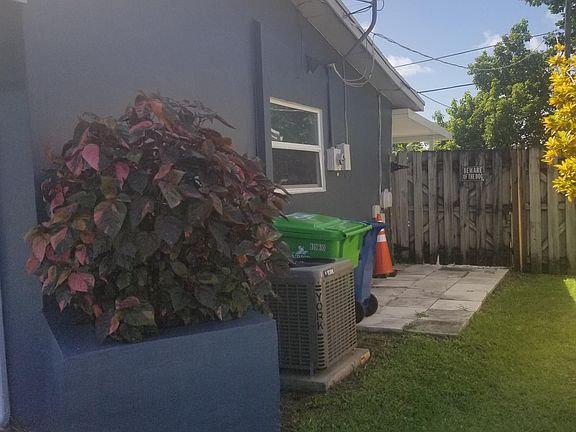 5th image of 8960 NW 25th Ct