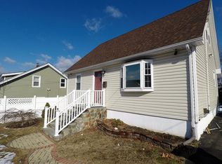 250 Grandview Ave, Bridgeport, CT 06606