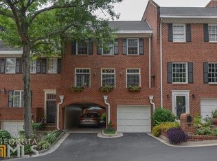 104 Jefferson Cir, Sandy Springs, GA 30328