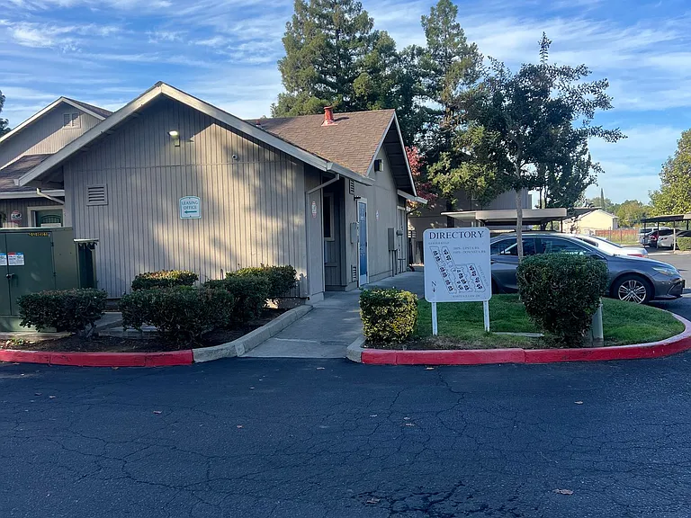 7101 Gerber Rd — Photo 12