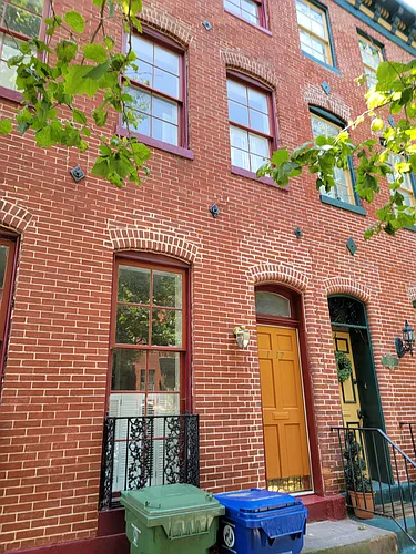 1317 Hollins St #1 Photo 1