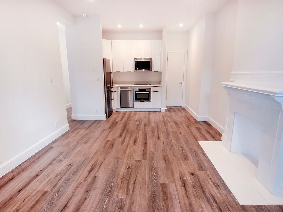 1st image of 165 Howard Ave APT 4L