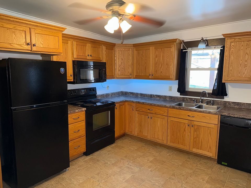 1st image of 128 S Penn St #2
