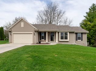 725 Westbrooke Pkwy, Town Of Brookfield, WI 53186