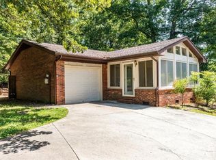 47 Evelake Dr, Asheville, NC 28806