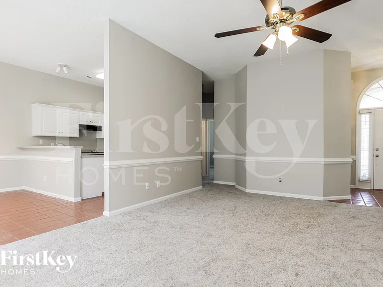 6223 Rosebriar Ln — Photo 5