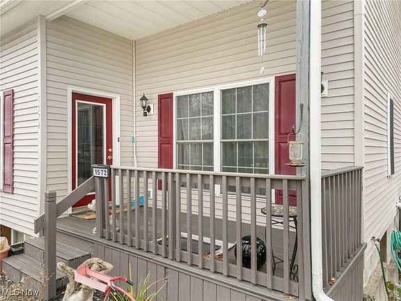 5th image of 1572-1574 Hilda St