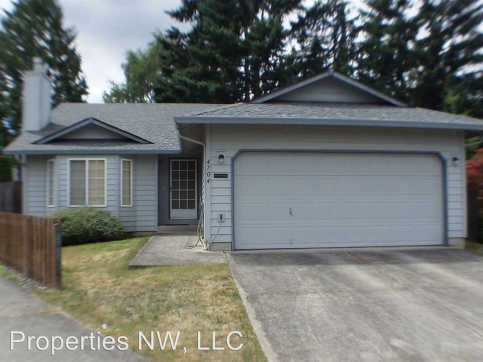 1st image of 4704 NE 55th Cir