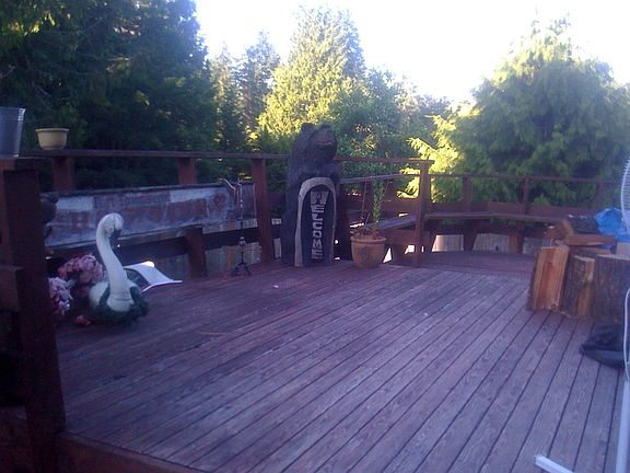 Back Deck east end