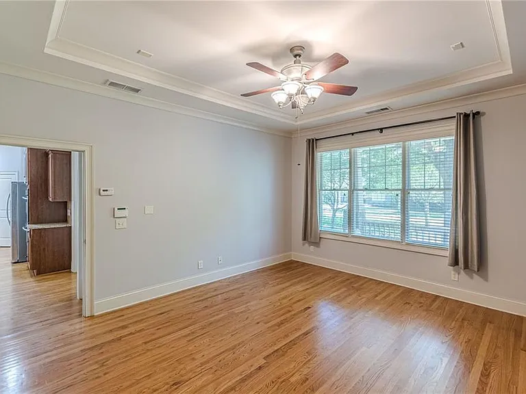 1645 Woodward Way — Photo 21