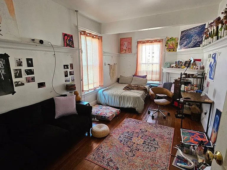 77 Ashford Ter #14 — Photo 10