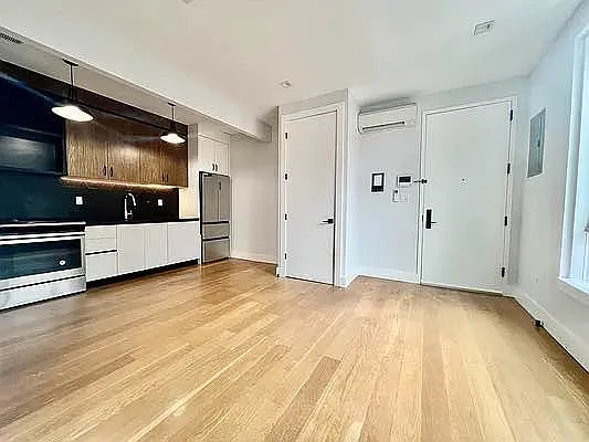 Rented by Doorway NYC, LLC | media 18