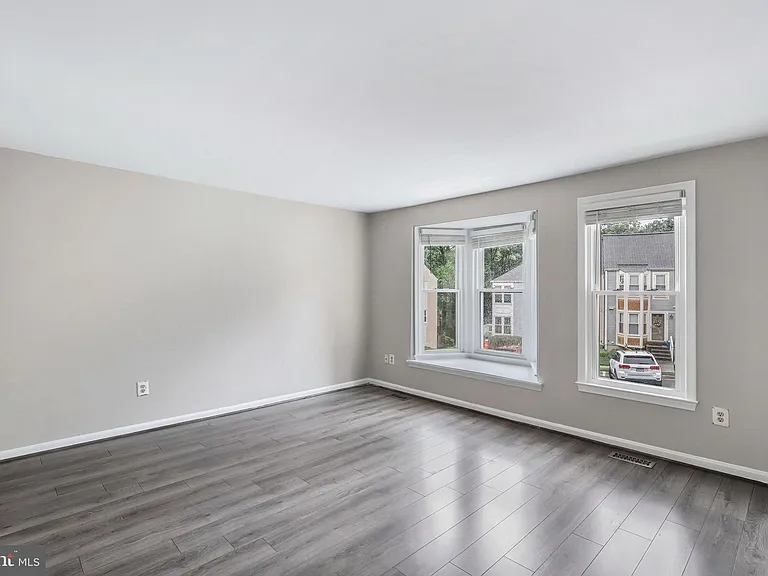 2137 Whisper Way — Photo 17