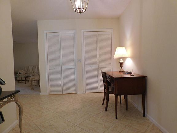 5th image of 17138 Waterbend Dr APT 116