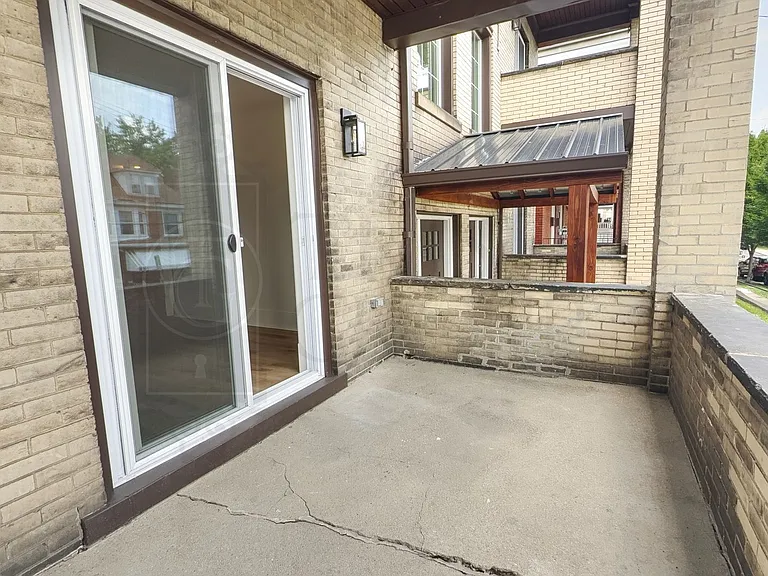 1540 Fallowfield Ave #1 — Photo 12