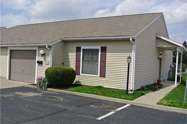 1st image of 584 Moull St APT A