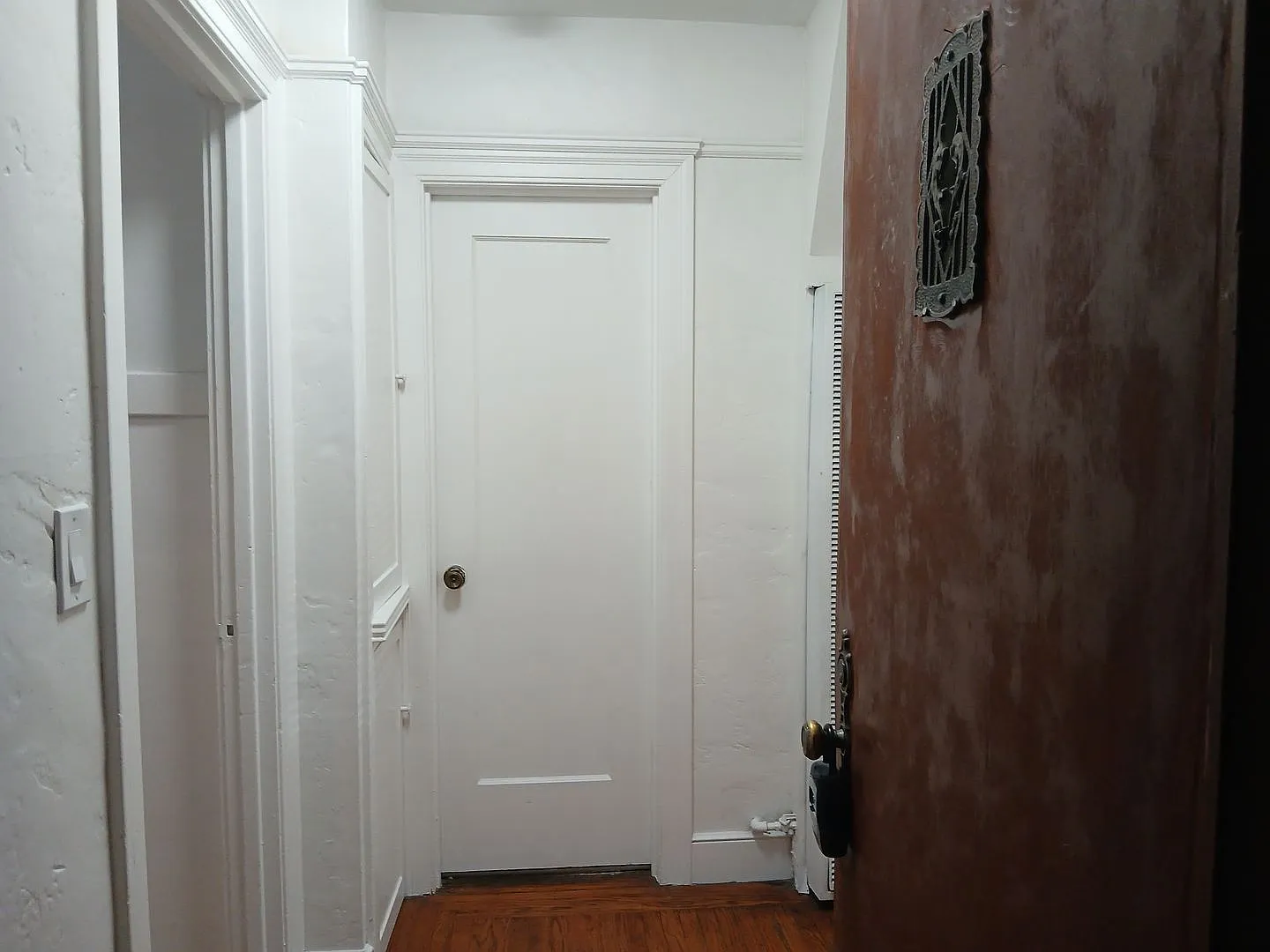 801ta — Photo 2