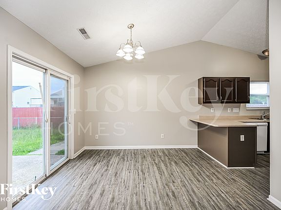 4th image of 257 Deer Creek Dr