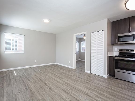 3rd image of 813 W Palm Ave #813