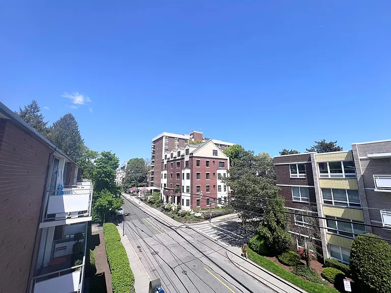 41 Park St #41 — Photo 16