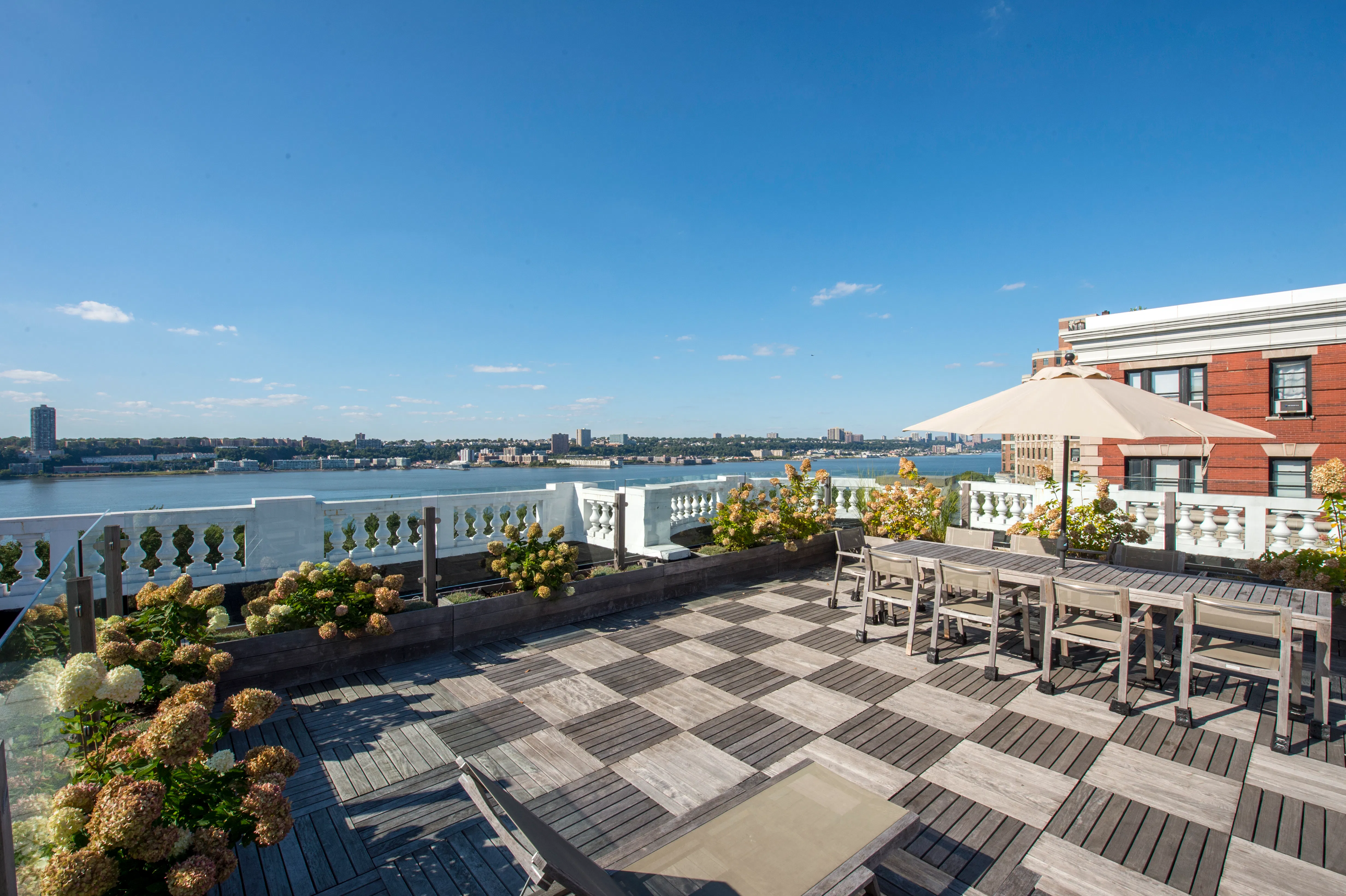 194 Riverside Drive #5E in Upper West Side, Manhattan | StreetEasy