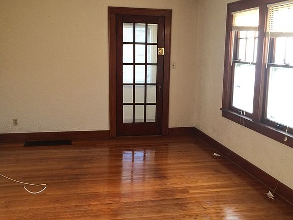 4th image of 5241 Olive St