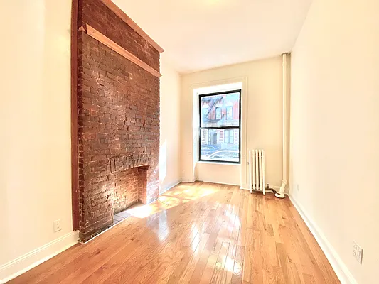 Rented by Living New York | media 1