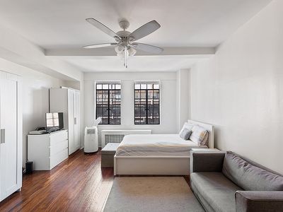 320 E 42nd St APT 1405, Manhattan, NY, 10017