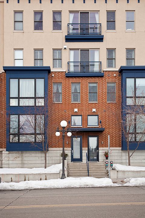 1st image of 465 Sibley St #465