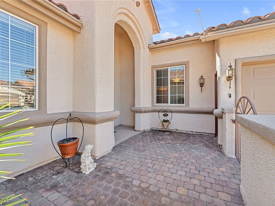 9429 Quiet Valley Ave, Las Vegas, NV 89149 | Zillow