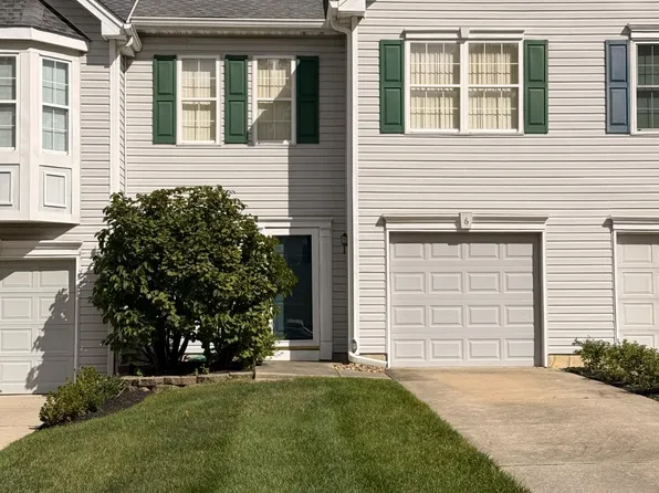 6 Muirfield Ct, Blackwood, NJ 08012
