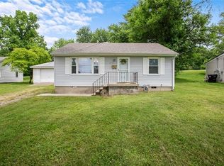 15612 E Tc Lea Rd, Independence, MO 64056