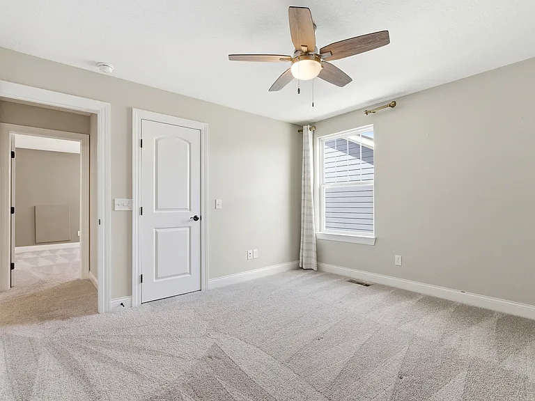 4448 Ruppert Trl — Photo 52