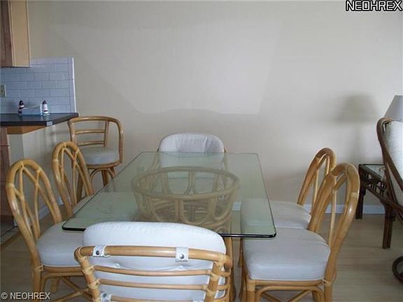 4th image of 94 Marina Point Dr