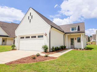 455 S Grove Dr, Oxford, MS 38655