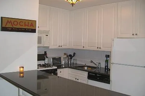 Rented by Corcoran | media 27