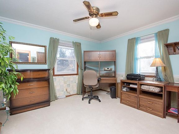 5th image of 3648 Edgerton St
