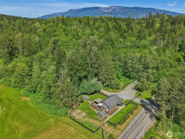 21199 Grip Road, Sedro Woolley, WA 98284