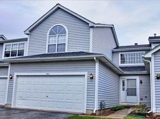 1203 Dunamon Dr, Bartlett, IL 60103