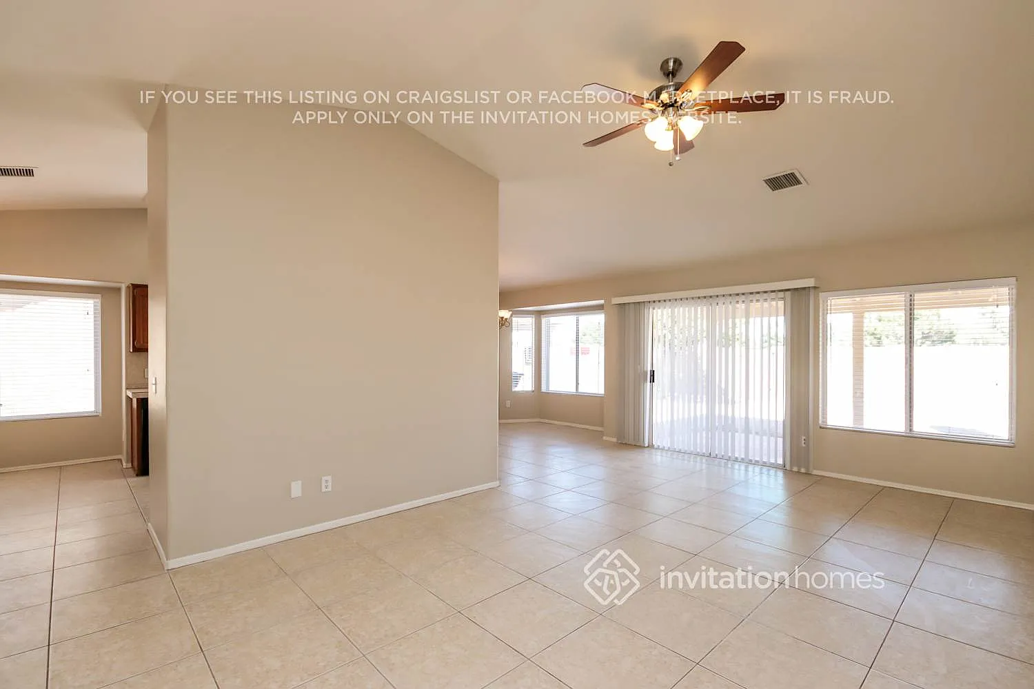1014 E Hearne Way Gilbert, AZ 85234 — Photo 3
