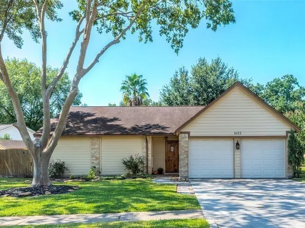 1623 Jo Ann Ln, Sugar Land, TX 77498