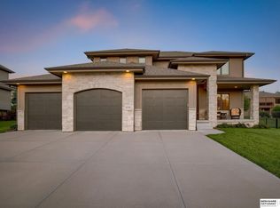 3119 N 193rd Ave, Elkhorn, NE 68022
