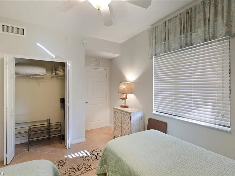 9844 Venezia Cir #714 — Photo 33