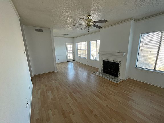 5th image of 8750 Park Ln APT 131