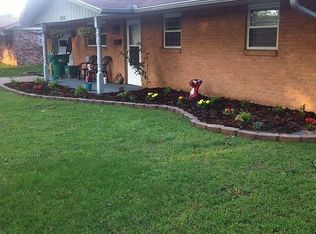 301 Carlton St, Springdale, AR 72762