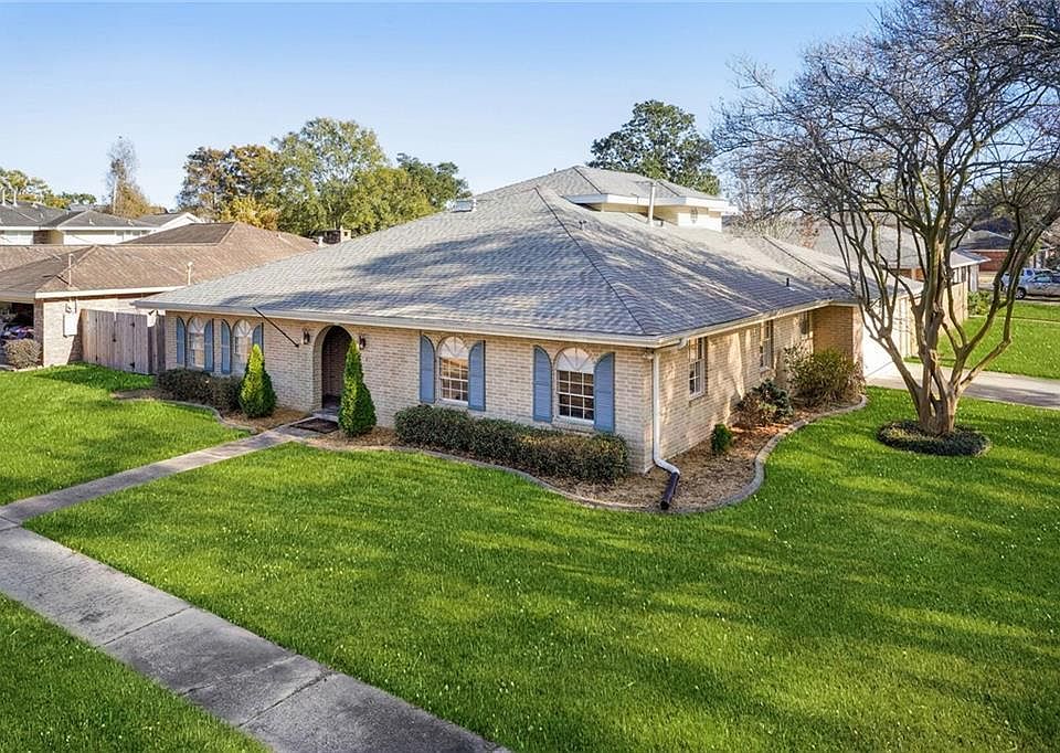 1st image of 1101 Rural St