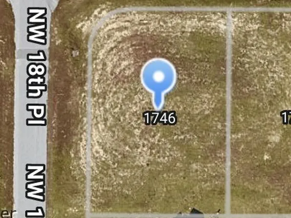 1746 NW 17th St, Cape Coral, FL 33993